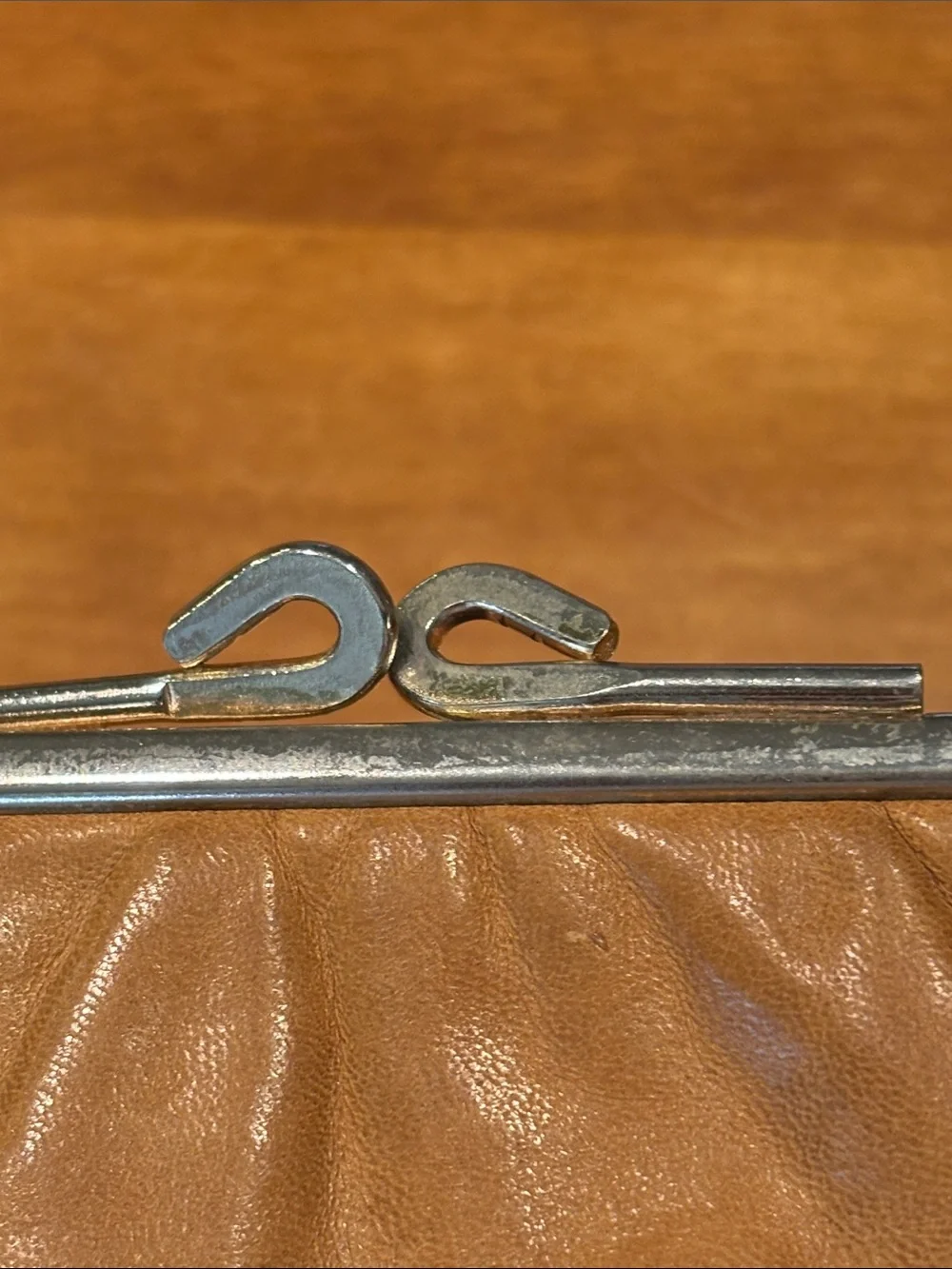 VINTAGE SABRINA Caramel Leather Pouch w/ Brass Snap Closure Lined Make Up Pouch